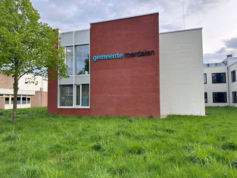 Roerdalen krijgt ook plaatsnaamborden in het dialect