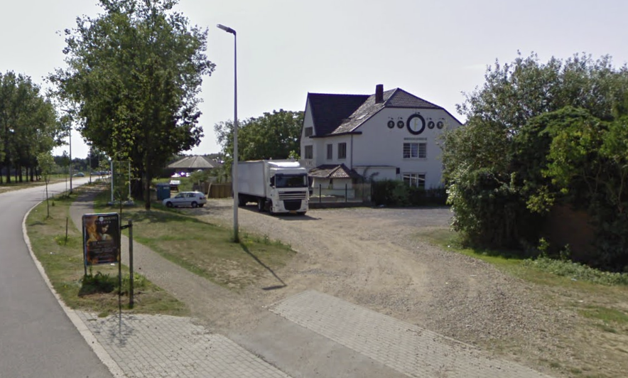 Moordonderzoek in Maaseikse parenclub na vondst lichaam Belgische man (57) vlakbij Weert