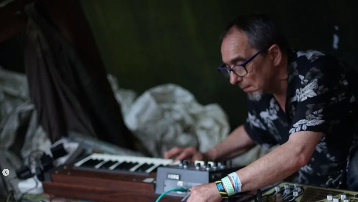 Kunstenaar Werner Klompen uit Roggel onverwachts overleden