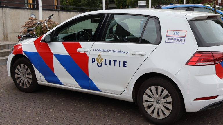 Politie zoekt drie verdachten van straatroof in Weert
