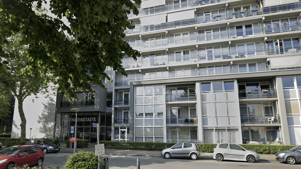 Roermondenaar (38) opgepakt en uit flat gezet na ‘jarenlang terroriseren buurt’