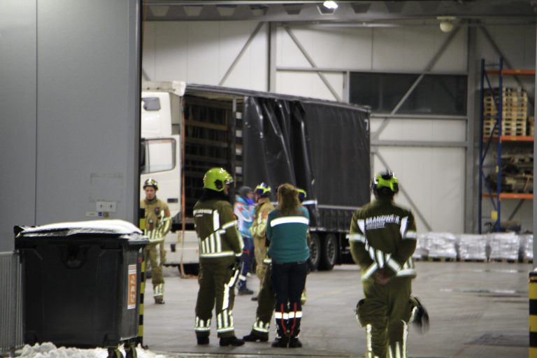 Persoon zwaargewond bij ongeval in bedrijfshal in Weert