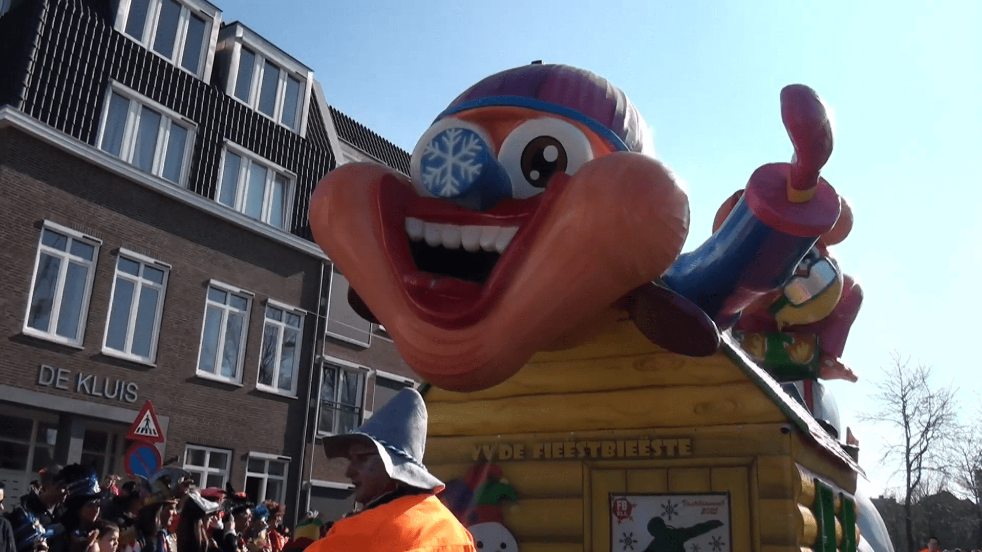 Plan wagenbouwlocatie Weert opnieuw naar de tekentafel, gemeenteraad stemt tegen tijdelijke oplossing