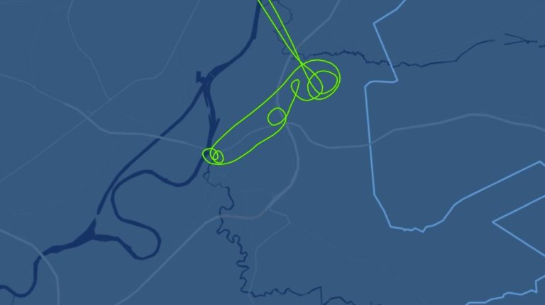 Politiehelikopter speurt bos af na knallen, ballonnen blijken oorzaak