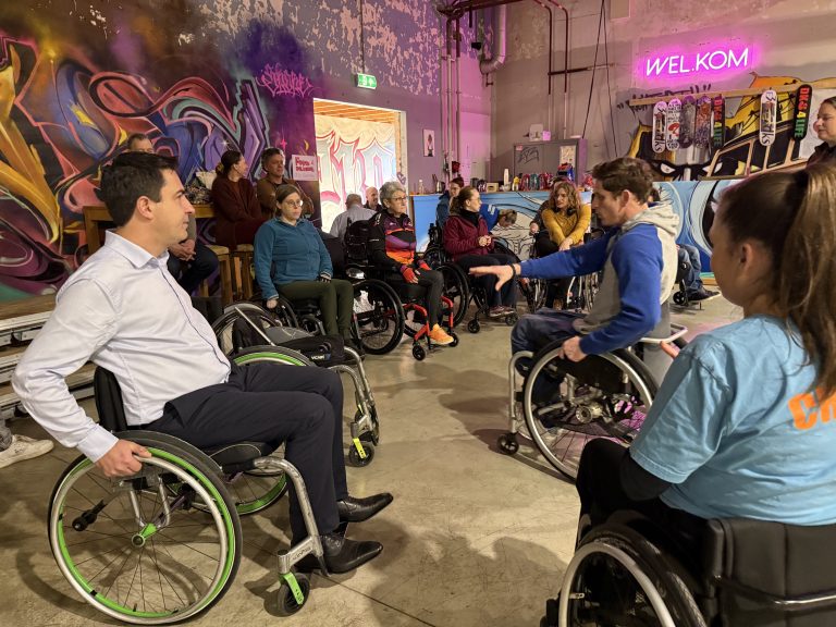 Ook rolstoelers hebben training nodig: ‘Bij overprikkeling rol ik anders’