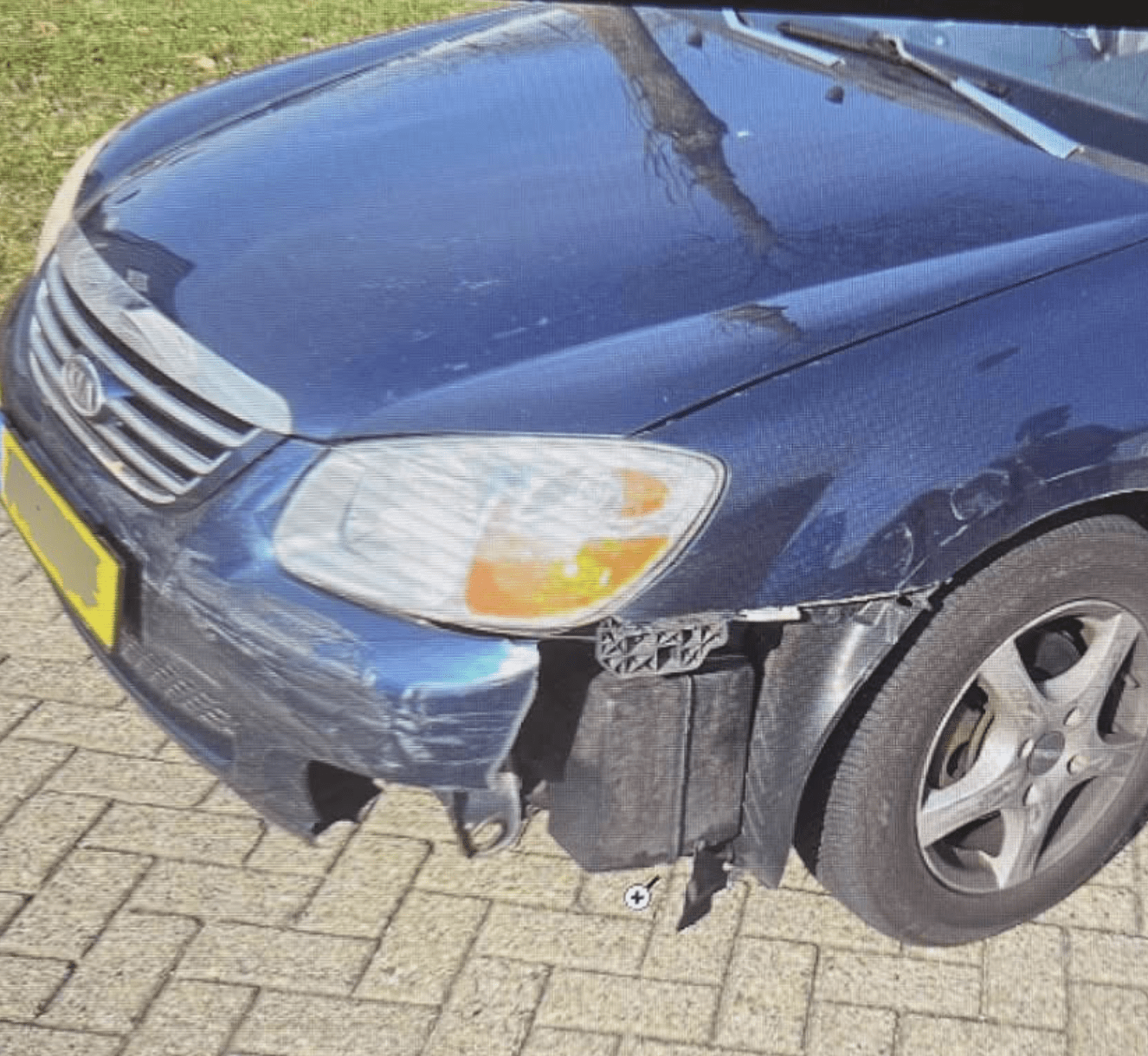 Politie haalt Weertenaar in wrakkige auto van de weg