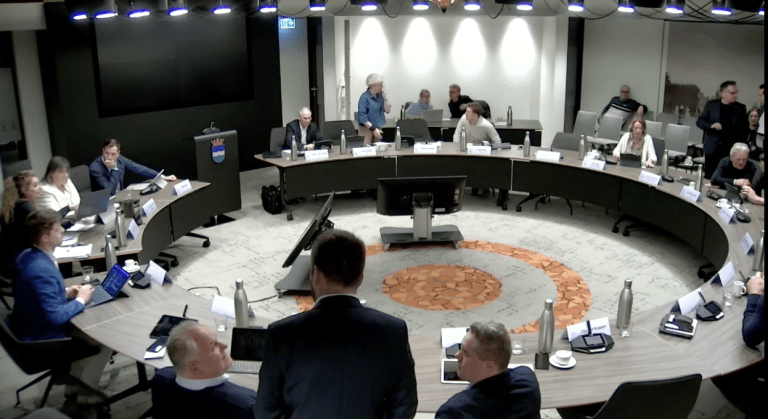 Raad Nederweert wil alsnog fietsbruggen op N275 en N266