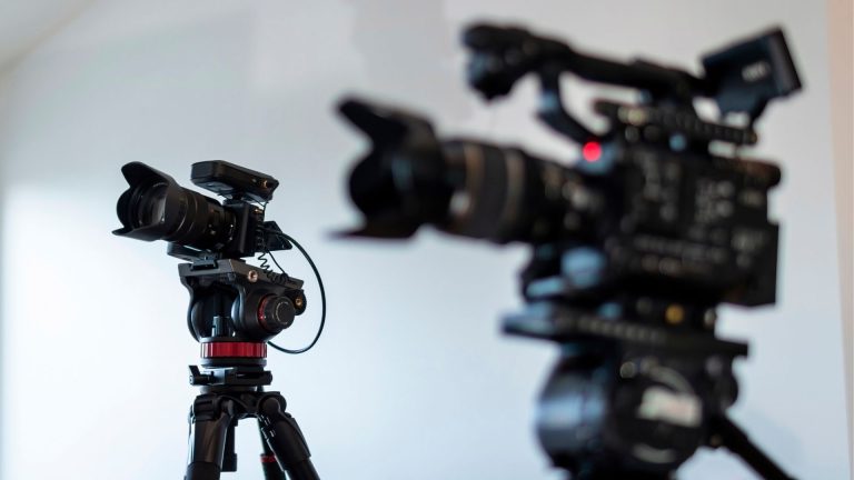 ▶️ Bekijk nu: Beekstraatkwartier, woningbouw en bestuurscultuur verdelen de partijen tijdens Weerter debat