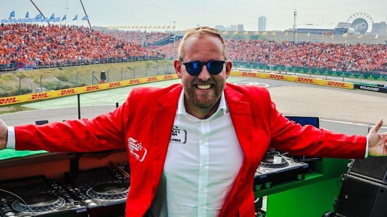 DJ Admin annuleert F1-shows vanwege oorlog Midden-Oosten