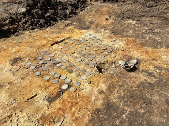 Muntschat gevonden in Stramproy, bewijst levendige handel in zeventiende eeuw