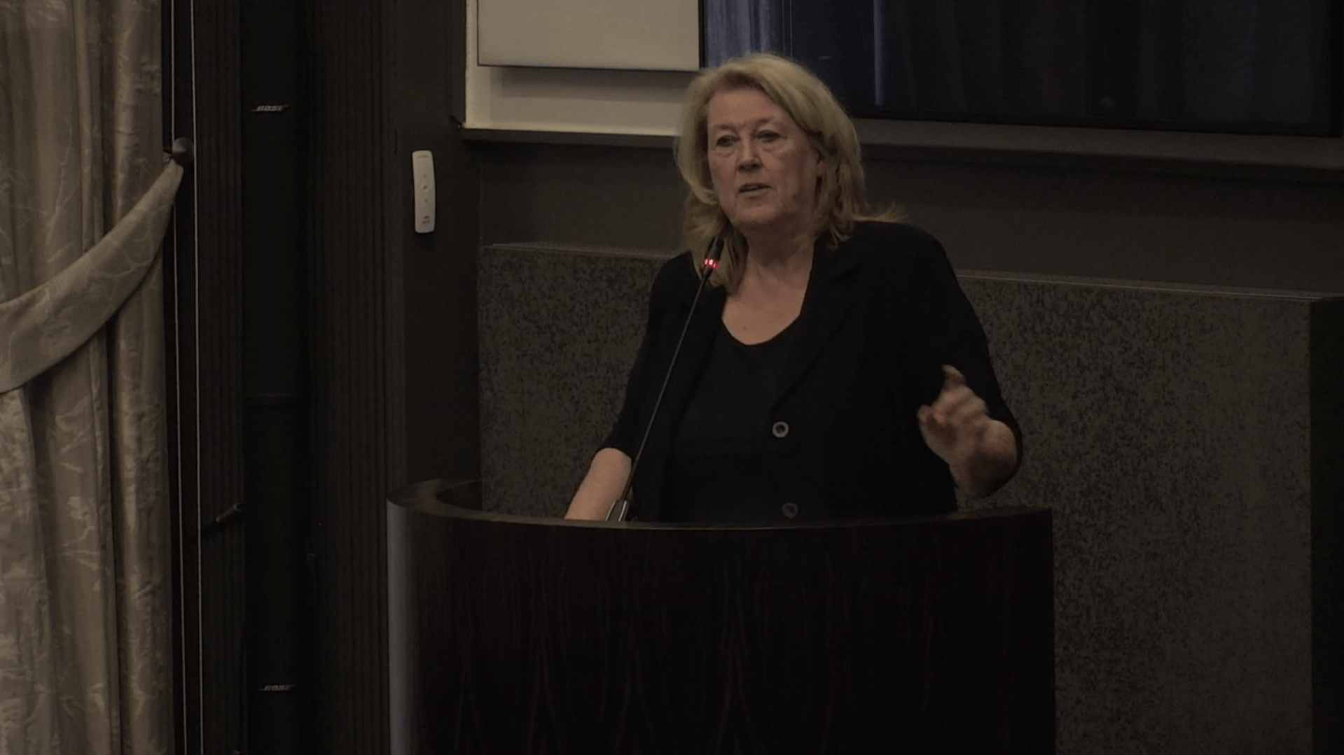 Roermond wil verder zonder Pro (GroenLinks-PvdA), Smitsmans verbijsterd