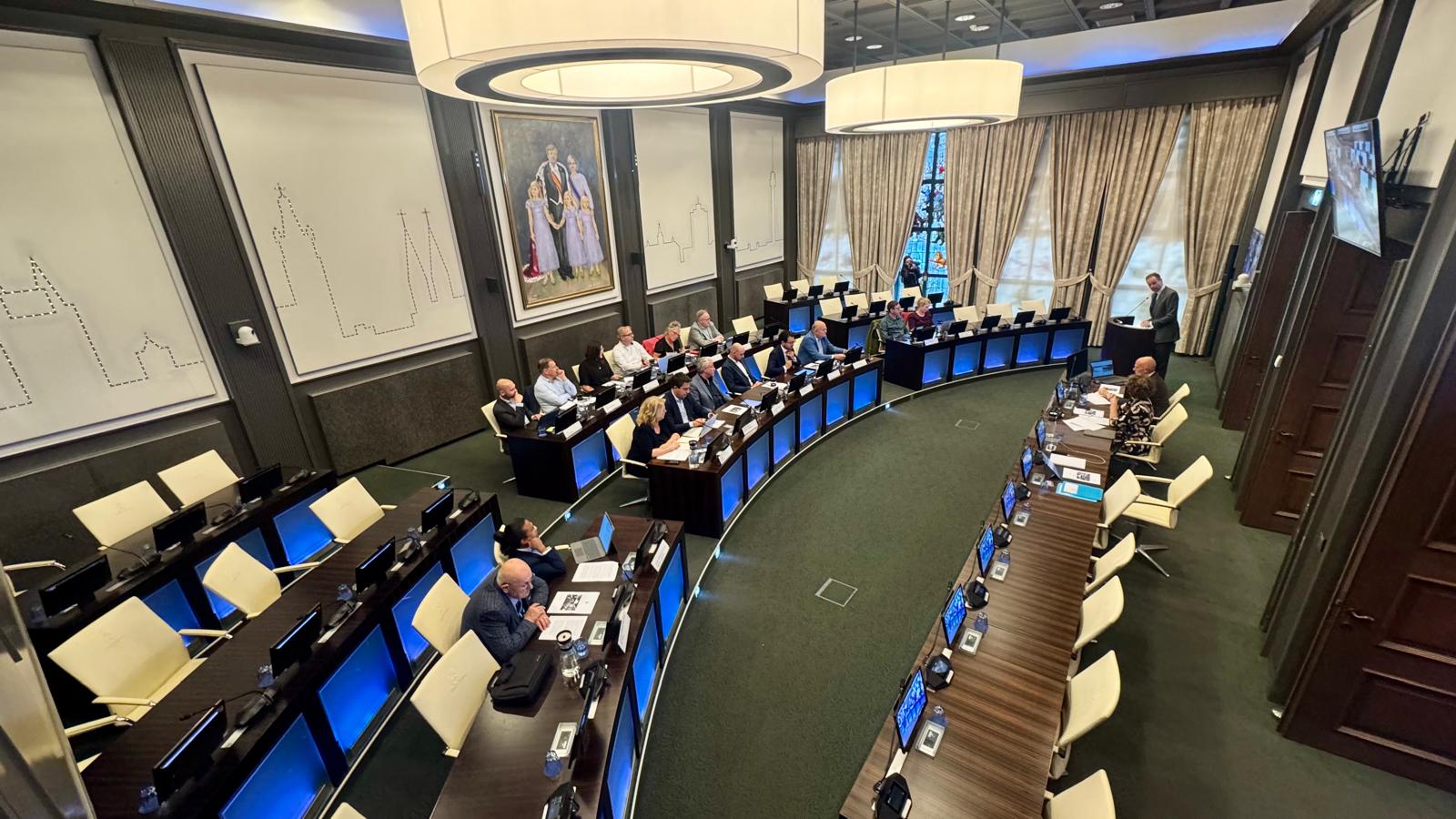 Roermond wil verder zonder Pro, Smitsmans verbijsterd