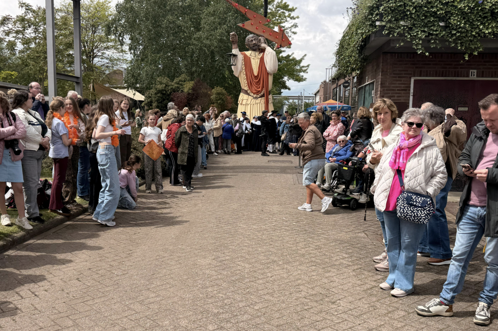 Weerstand Roermond loopt vol