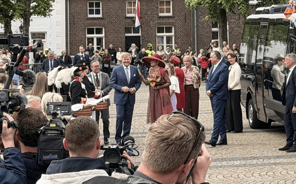Koninklijk paar aangekomen in Wessem