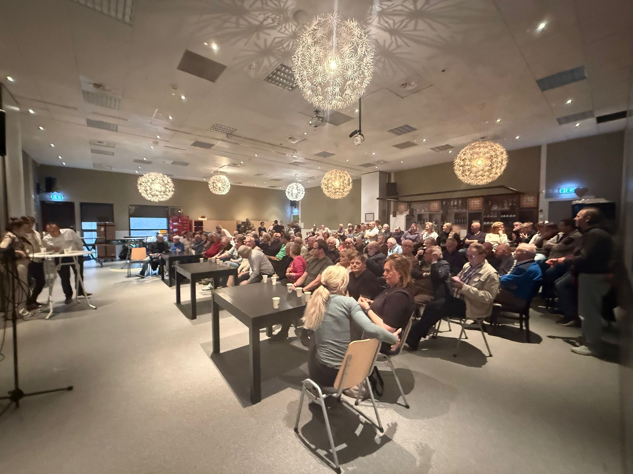 Inwoners Swartbroek zorgen dat café en zaal openblijven