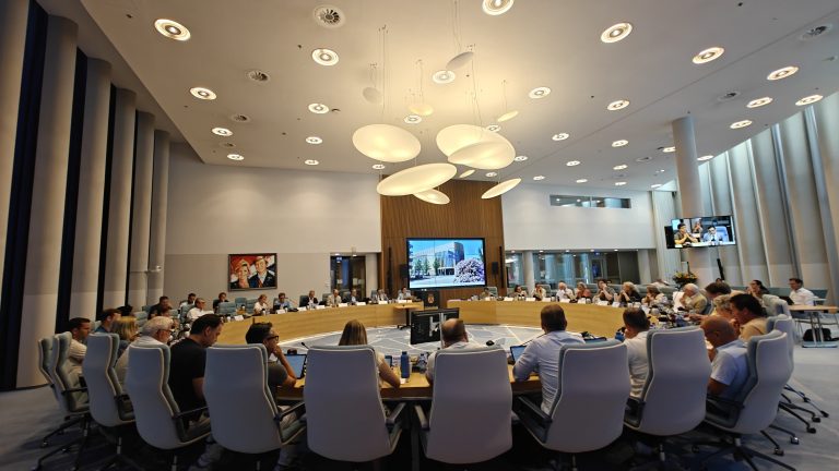 Meer geld voor nieuwe Weerter sporthal, maar carnavalsbouwers terug in de wachtkamer