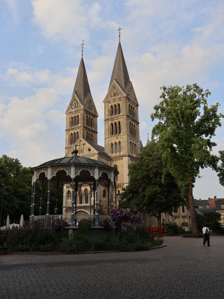 Limburgse kerken gevraagd om statushouders op te vangen