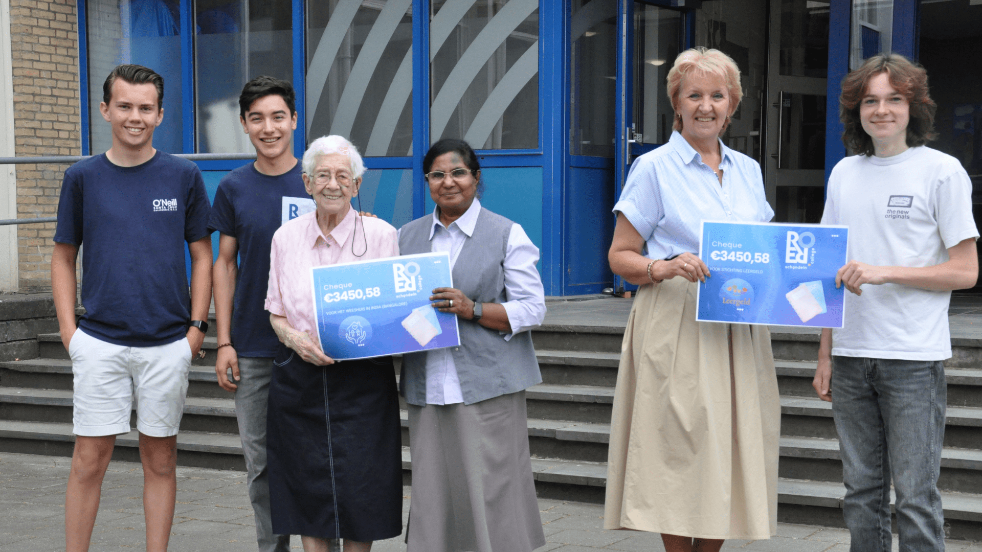 ROER College zamelt 6900 euro in voor Stichting Leergeld en weeshuis in India
