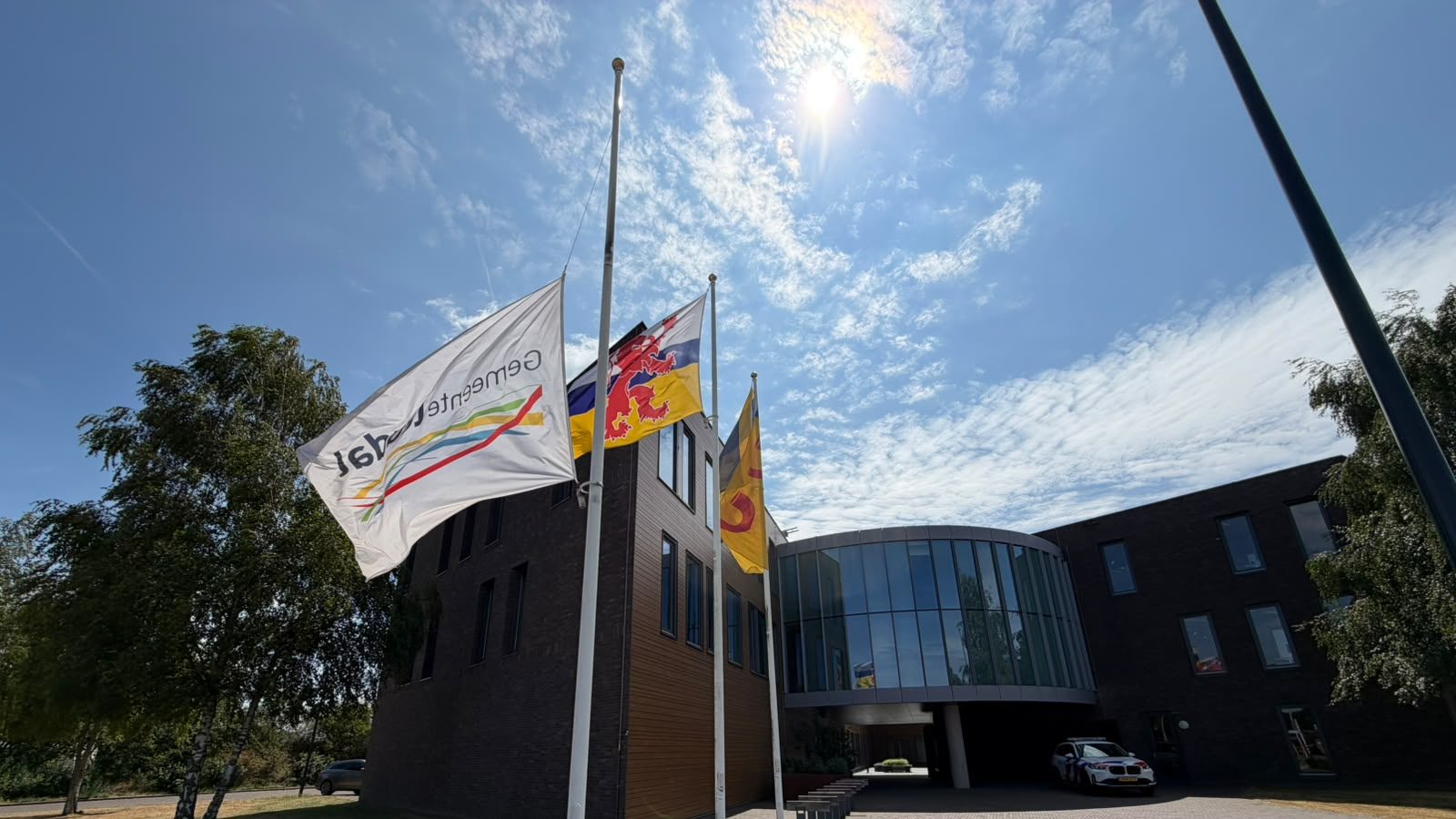 Gemeente hangt vlag halfstok na dodelijk ongeval Heibloem