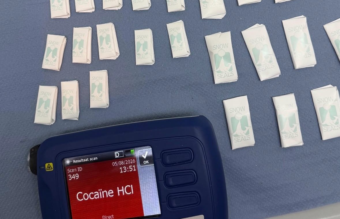 Sok met sealzakjes gevonden in onderbroek verdachte