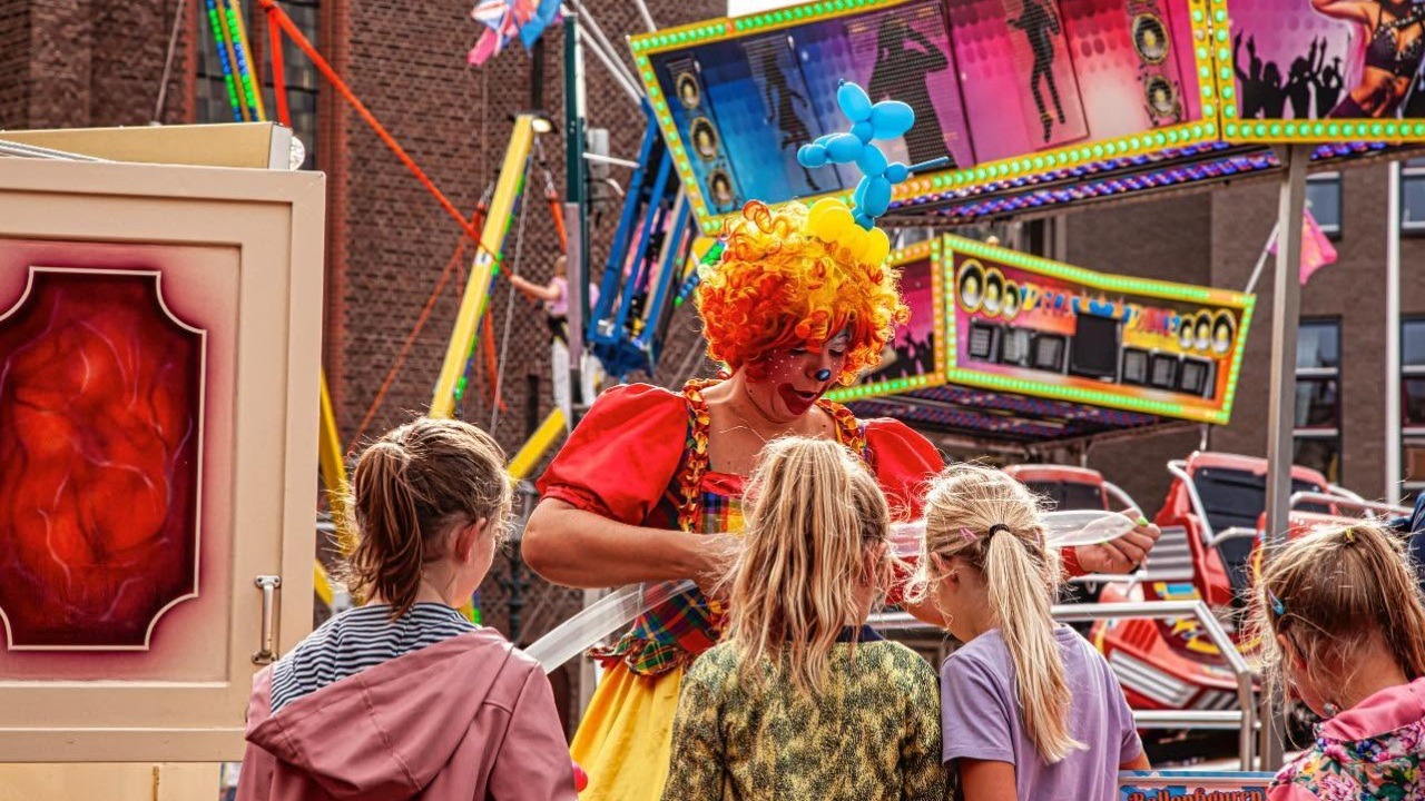Weekendagenda: Cultureel Lint in Weert, kermis en open dag bij Clauscentrale