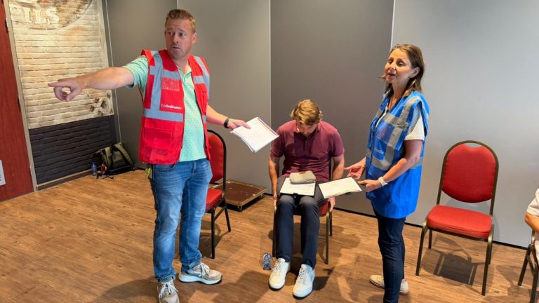 ▶️ Waar kun je terecht in een crisissituatie? Veiligheidsregio test noodsteunpunten