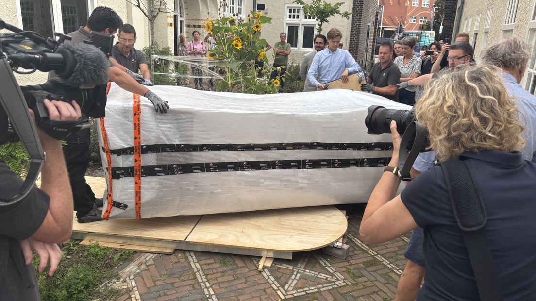 Koninklijke troon terug in Roermond, VML Nieuws komt met podcast over Pierre Cuypers